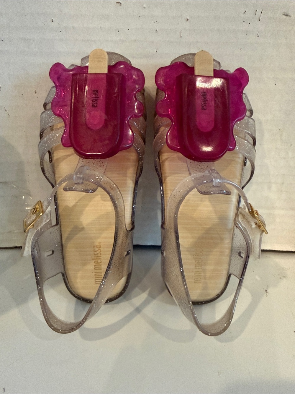 Mini Melissa Clear Glitter Jelly Sandals with Bright Pink Popsicle Charm  Sz 6